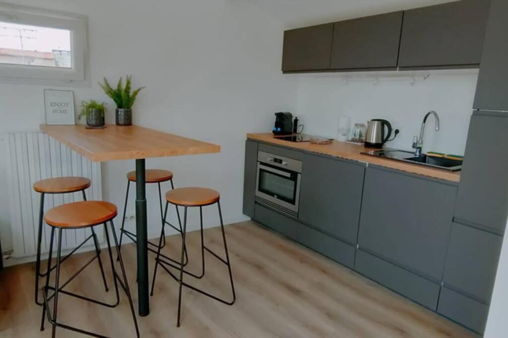 Petit Loft Sur Les Toits D'Avignon Daire Dış mekan fotoğraf